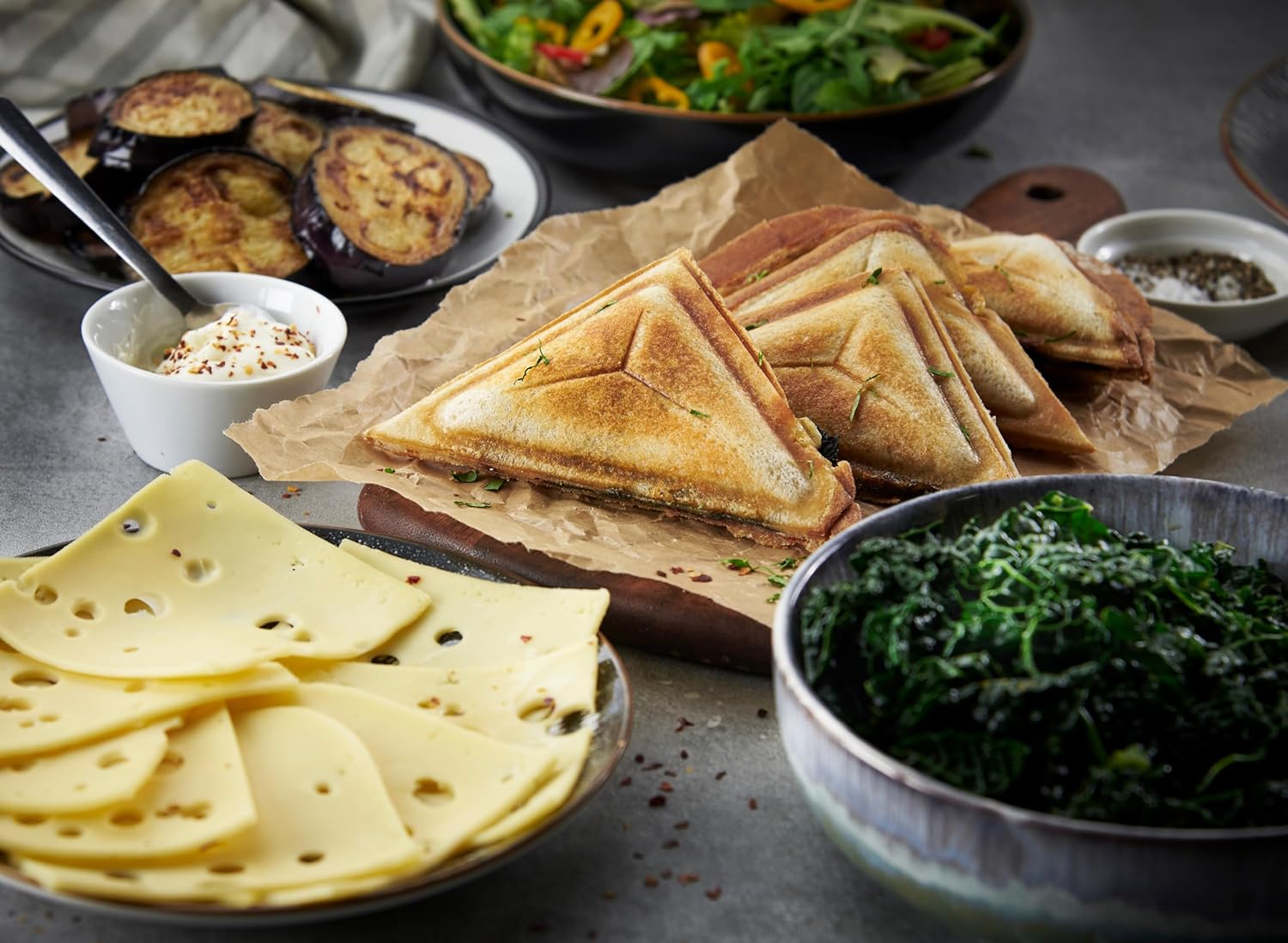 • جهاز تحضير السندويشات راسل هوبز 2 شريحة 24530-56 - الصورة 8